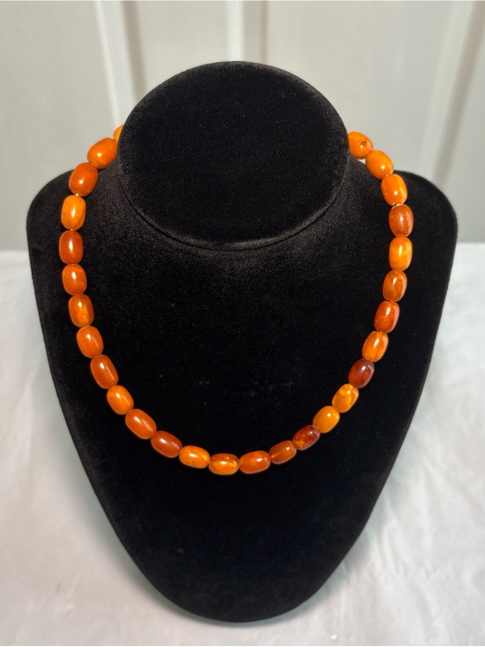 Vintage Amber Egg Yolk Butterscotch Cognac Necklace graduated 20g Estate 16.5”